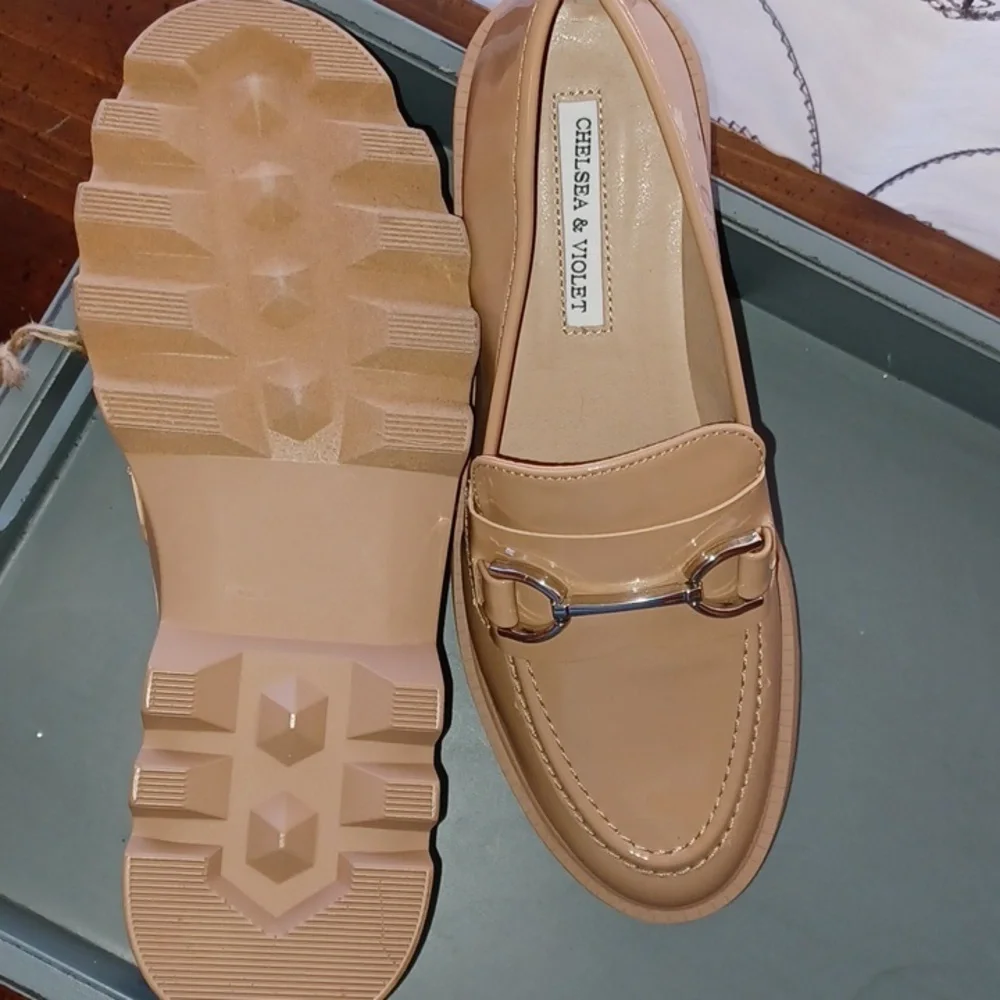 🎉👄Nude Platform Lug Sole Loafers🩷🎉 - Picture 3 of 4